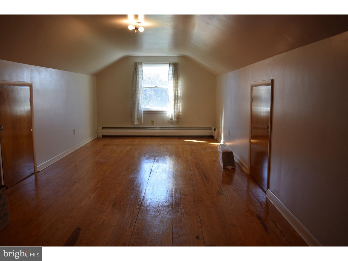 1687 County Line Road Bechtelsville, PA 19505 - Photo 16 of 25 Bedroom 4