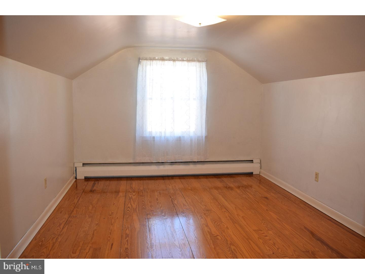 1687 County Line Road Bechtelsville, PA 19505 - Photo 17 of 25 Bedroom 5