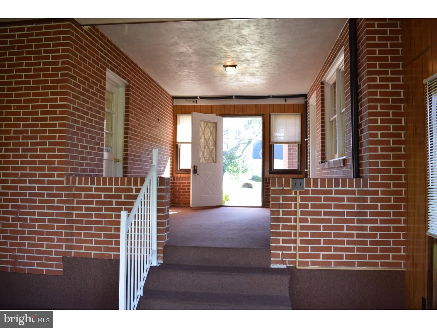 1687 County Line Road Bechtelsville, PA 19505 - Photo 10 of 25 Sun Room