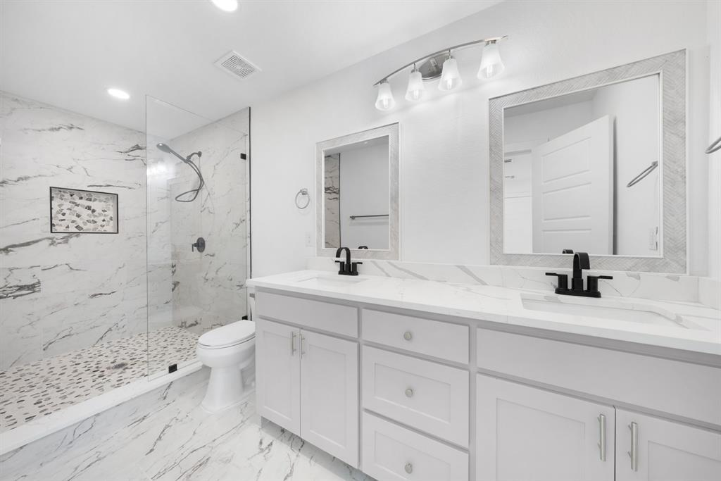 104 Mockingbird Street Ector, TX 75439 - Photo 17 of 40