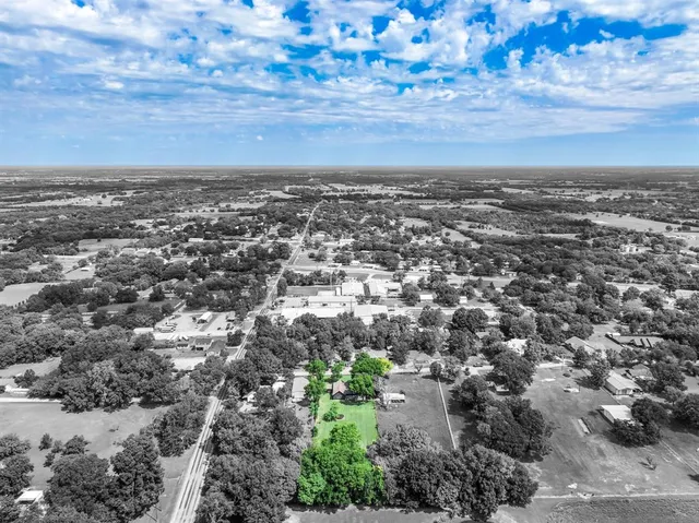 $290,000 | 104 Mockingbird Street, Ector, TX 75439