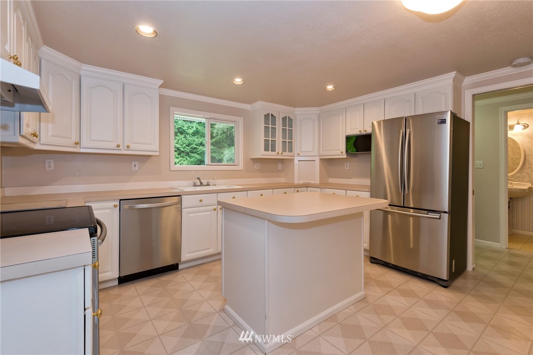 114 Forest Ridge Drive Sequim, WA 98382 - Photo 9 of 25 Gallery Image 9