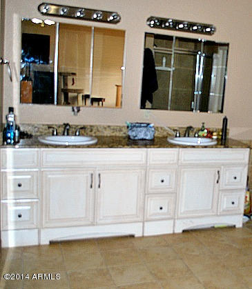 831 East Cloud Road Phoenix, AZ 85086 - Photo 17 of 29 master main bath