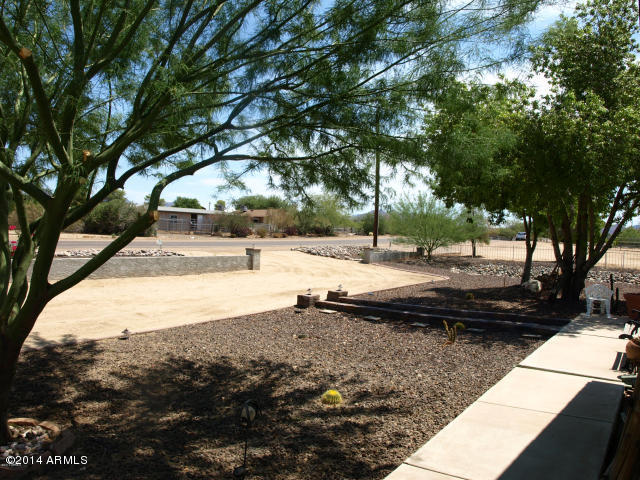 831 East Cloud Road Phoenix, AZ 85086 - Photo 4 of 29 front home