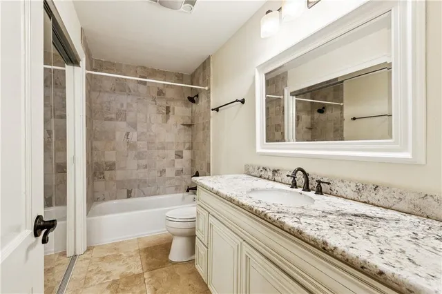 $4,000 | Undisclosed Address, Metairie, LA 70005