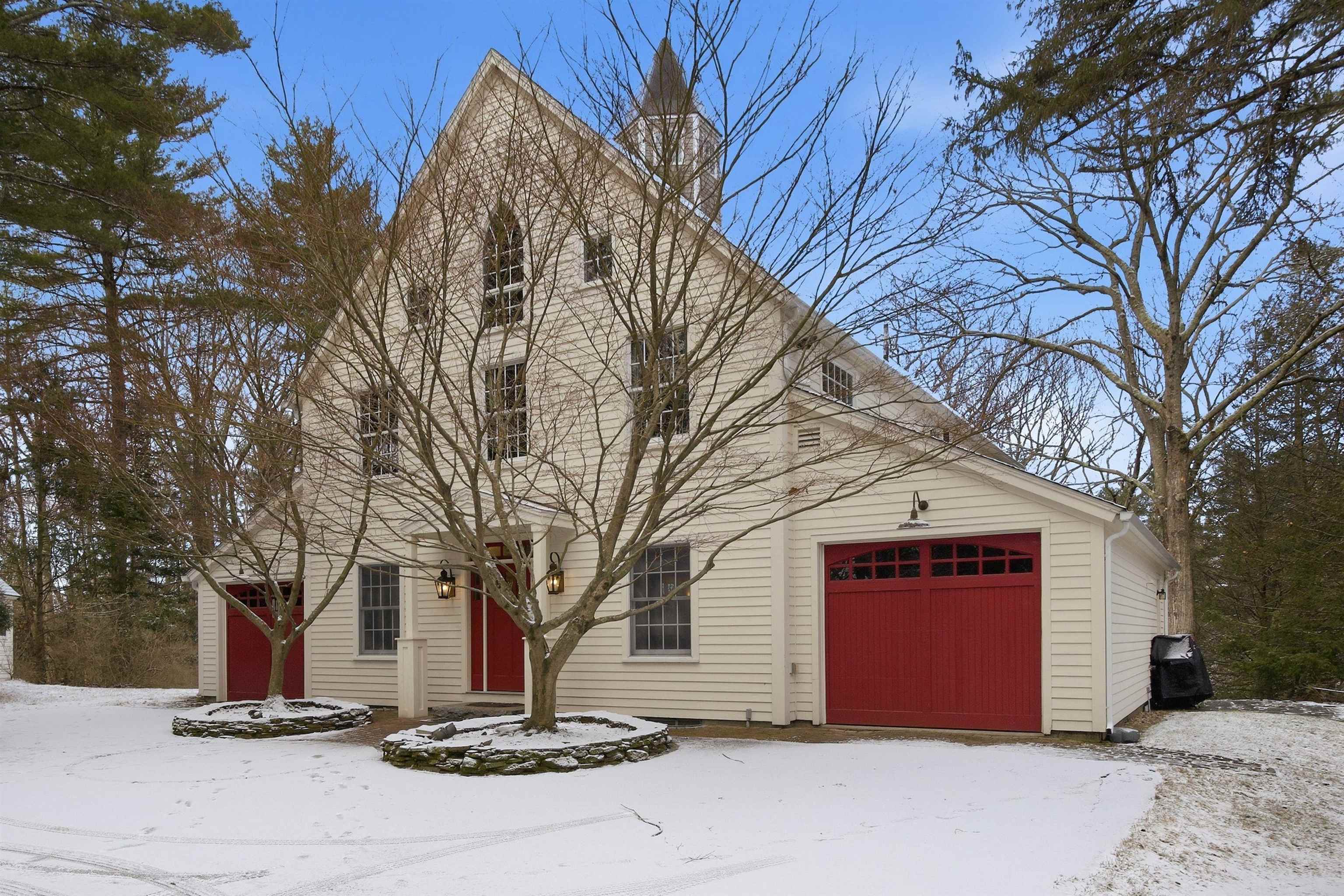 182 Winnicutt Road Stratham, NH 03885 - Photo 2 of 60