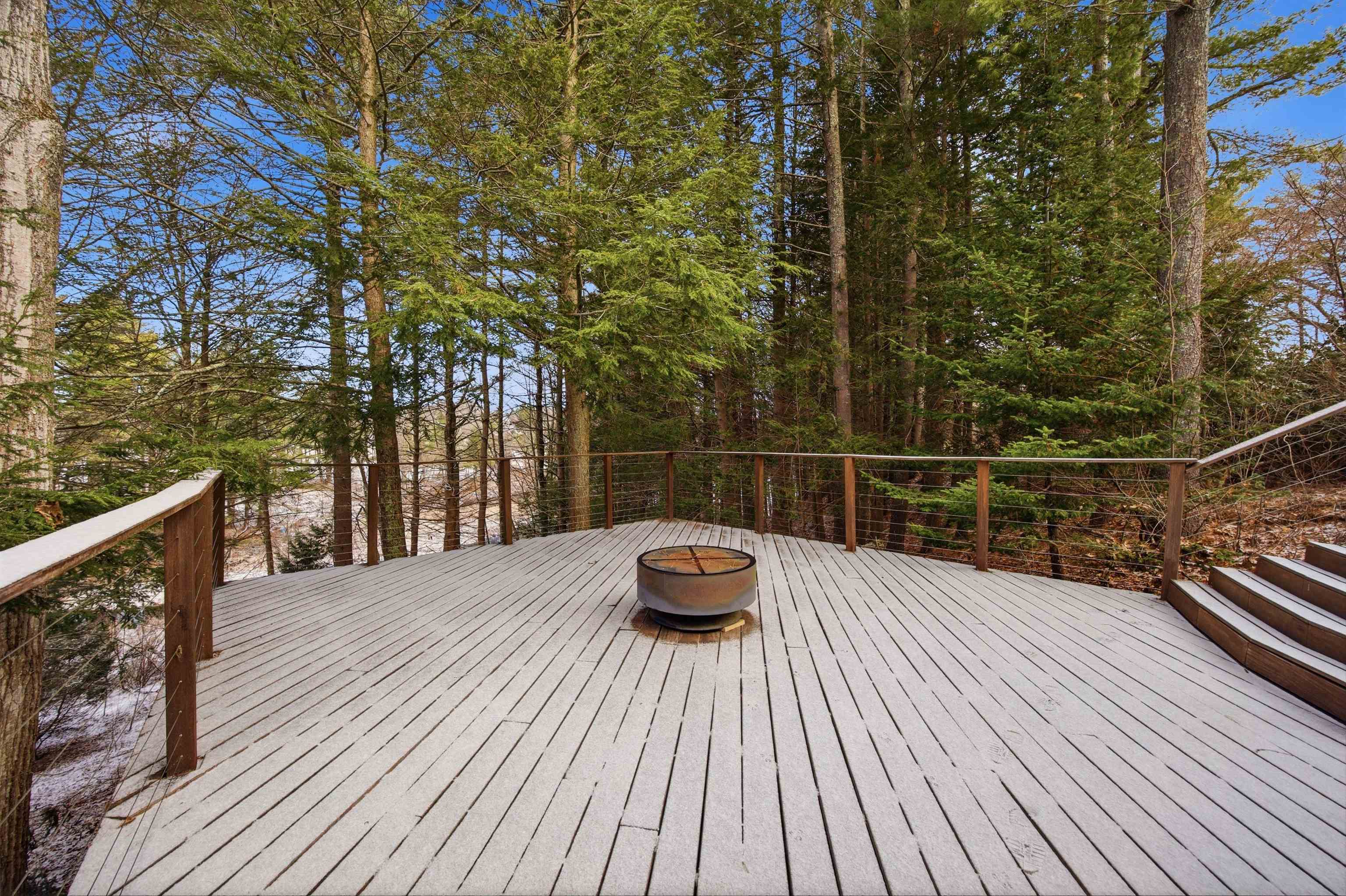 182 Winnicutt Road Stratham, NH 03885 - Photo 7 of 60