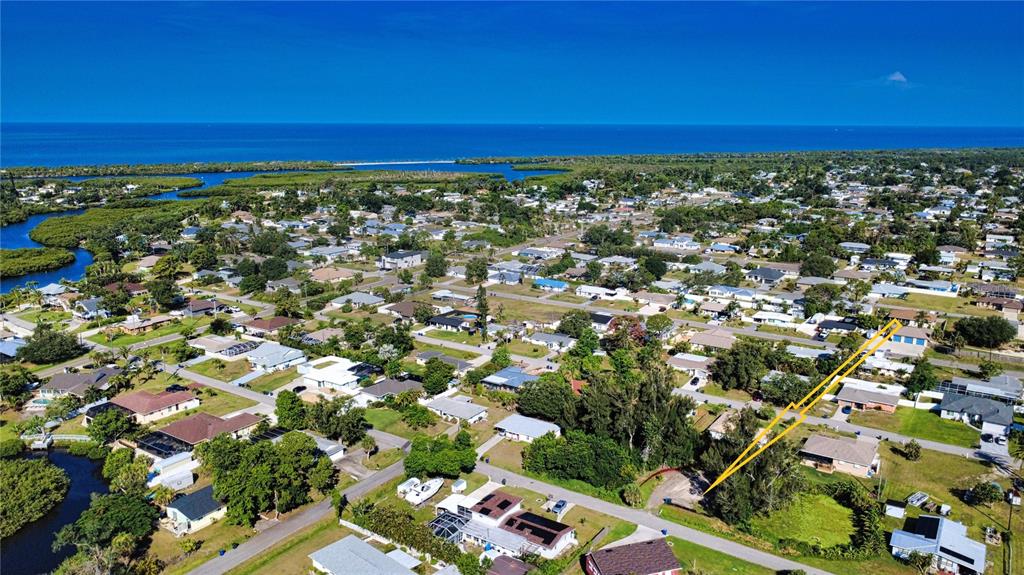 1020 Linden Road Venice, FL 34293 - Photo 8 of 10