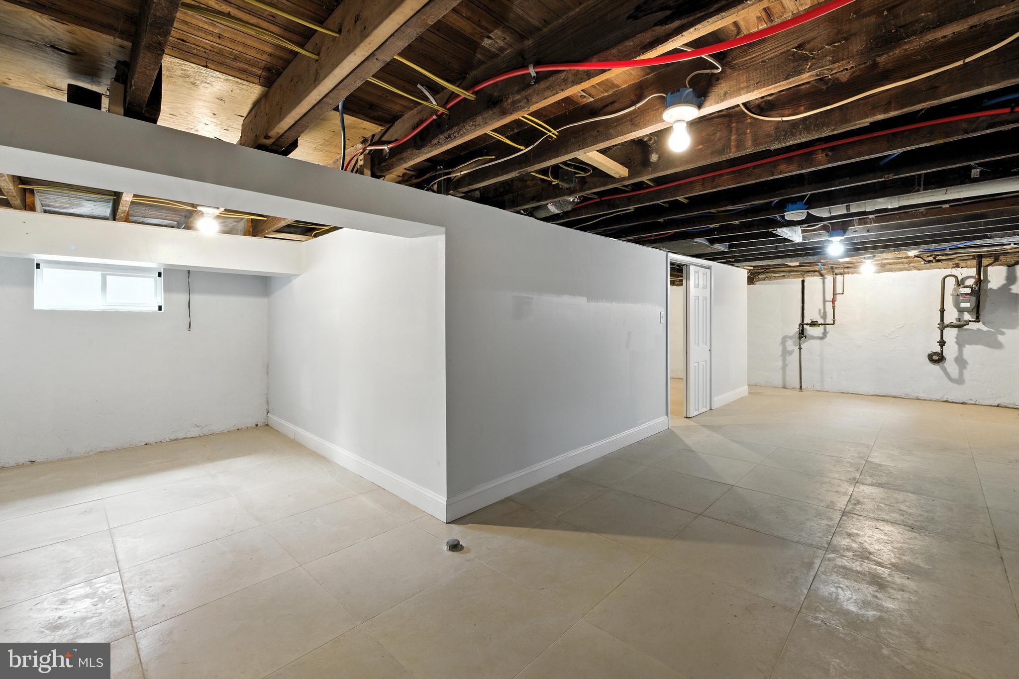 403 South Lenola Road Moorestown, NJ 08057 - Photo 16 of 26 a view of room