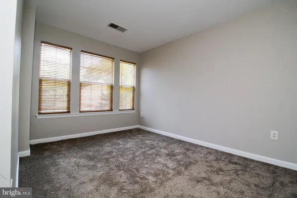 $2,600 | 7424 Belgravia Lane, Hyattsville, MD 20785