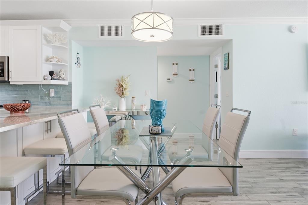 14800 Gulf Boulevard, Unit 303 Madeira Beach, FL 33708 - Photo 20 of 34