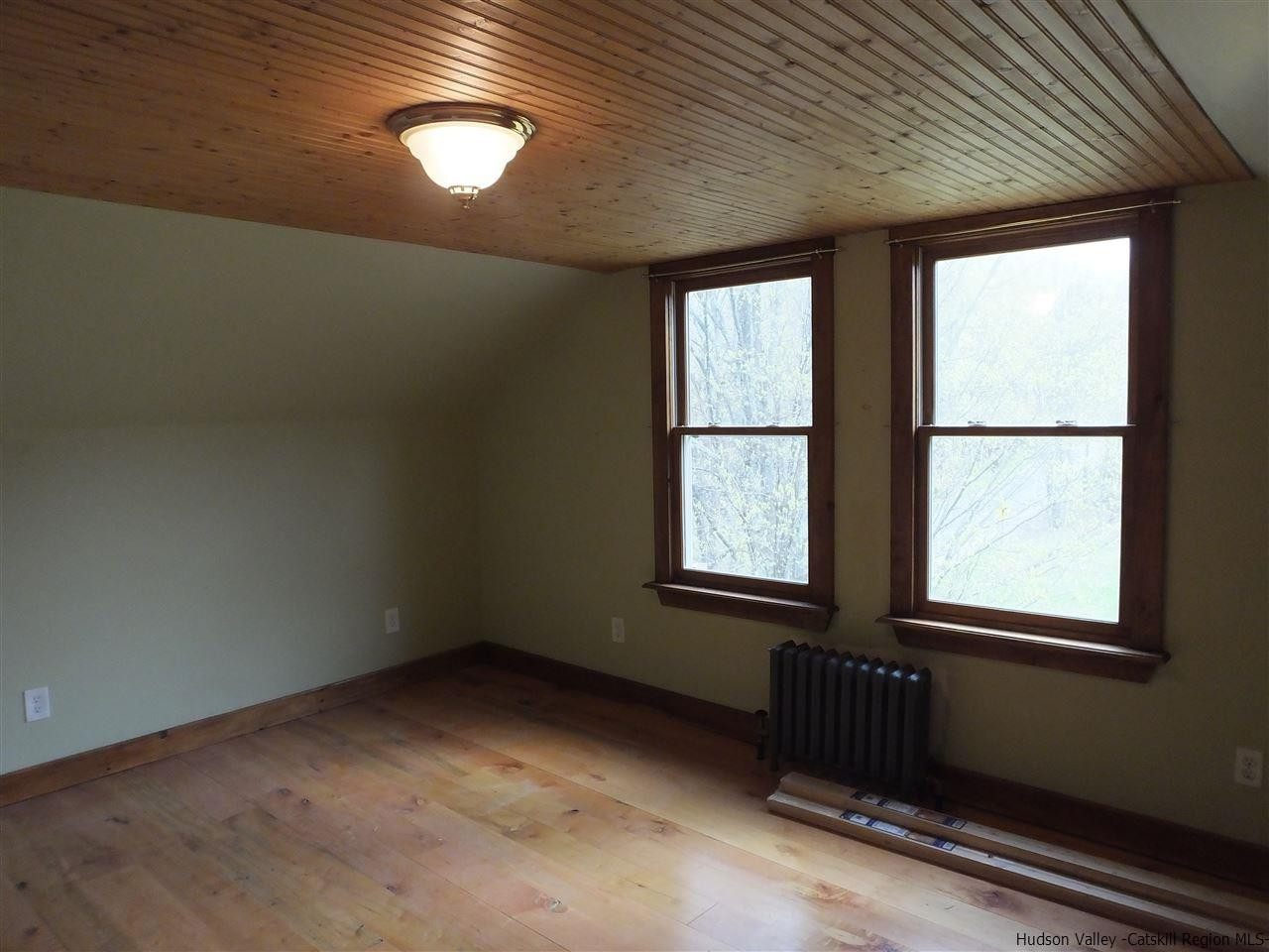 300 Vly Atwood Road Stone Ridge, NY 12484 - Photo 28 of 31 an empty room with a window