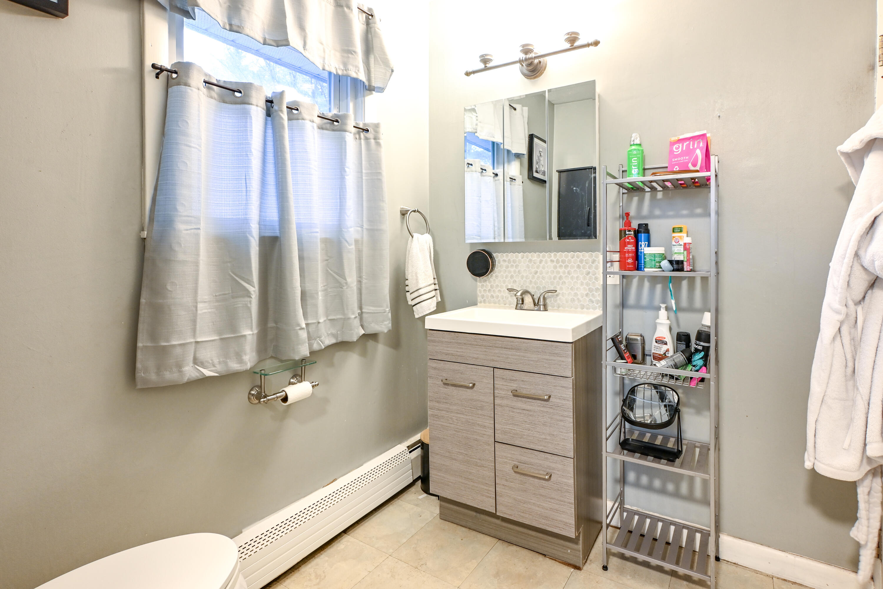 5 Buxton Road Saco, ME 04072 - Photo 17 of 42 5BuxtonRd-40