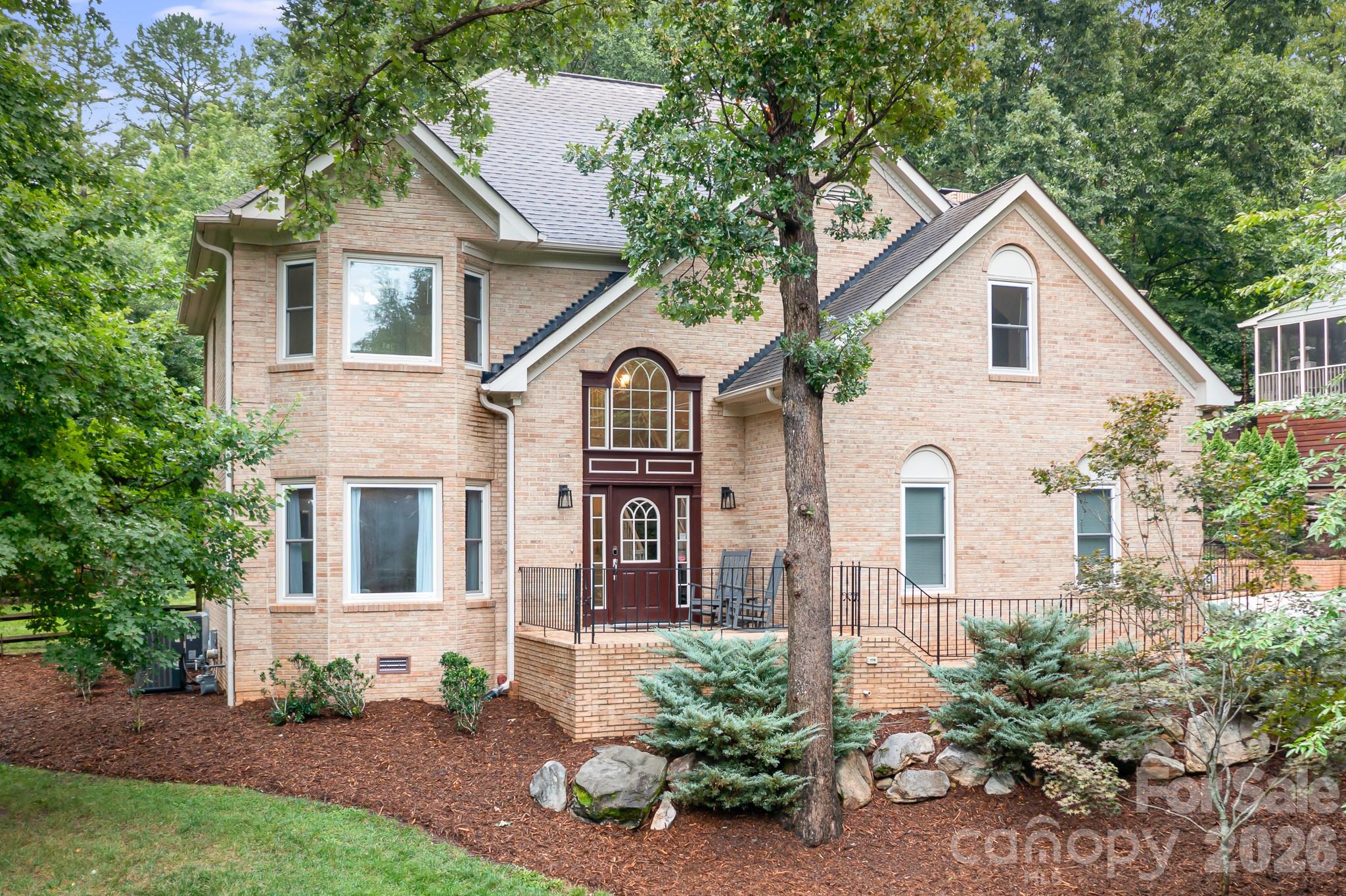 7048 Mariners Court Tega Cay, SC 29708 - Photo 1 of 48 Gallery Image 1