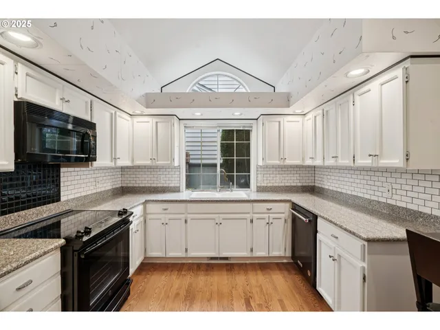 $474,900 | 542 Fountain Court North, Keizer, OR 97303