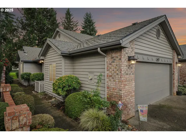 $474,900 | 542 Fountain Court North, Keizer, OR 97303