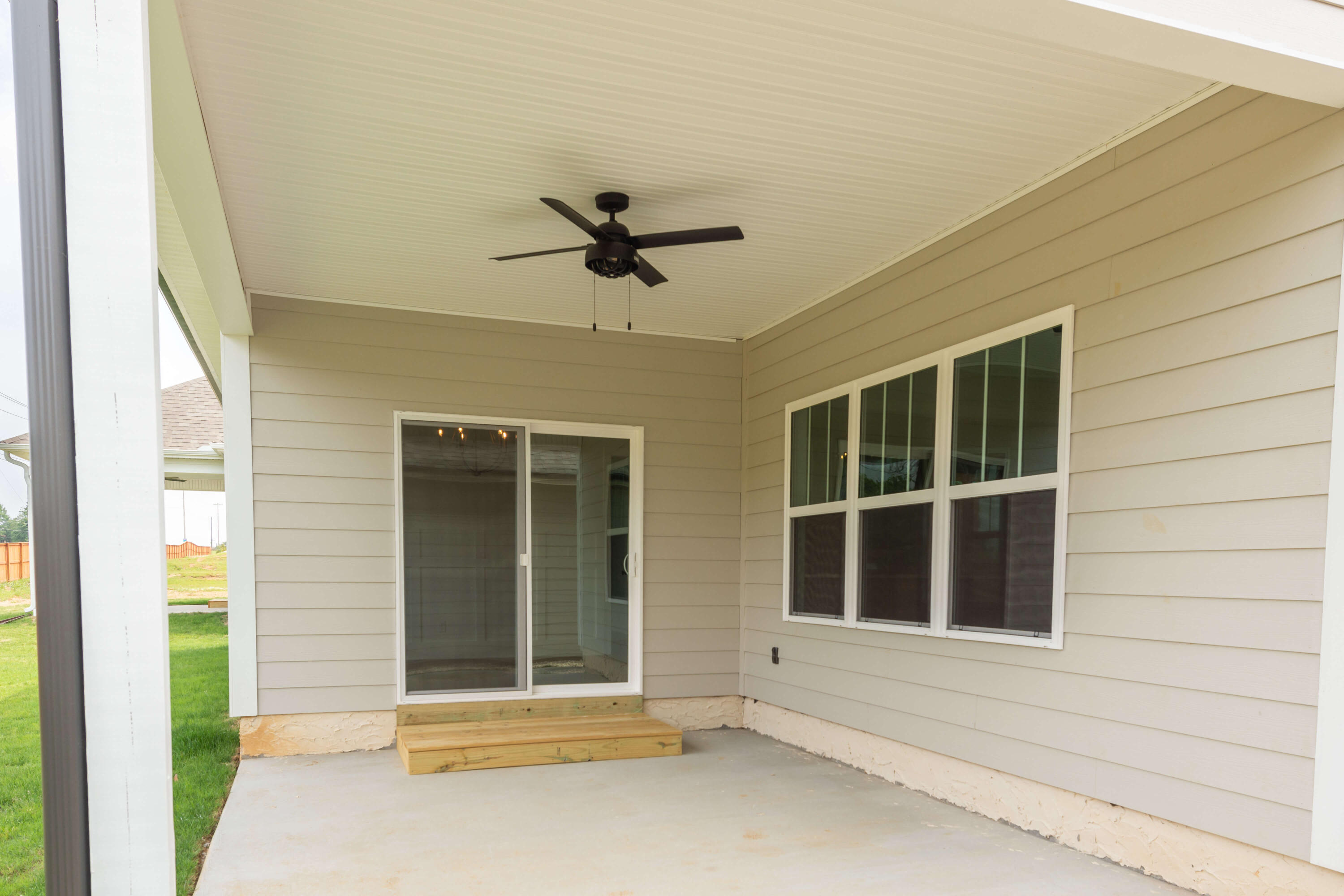 9584 Mayfly Road, Unit 3 Ooltewah, TN 37363 - Photo 56 of 74 Stock Photo Not Actual Home4