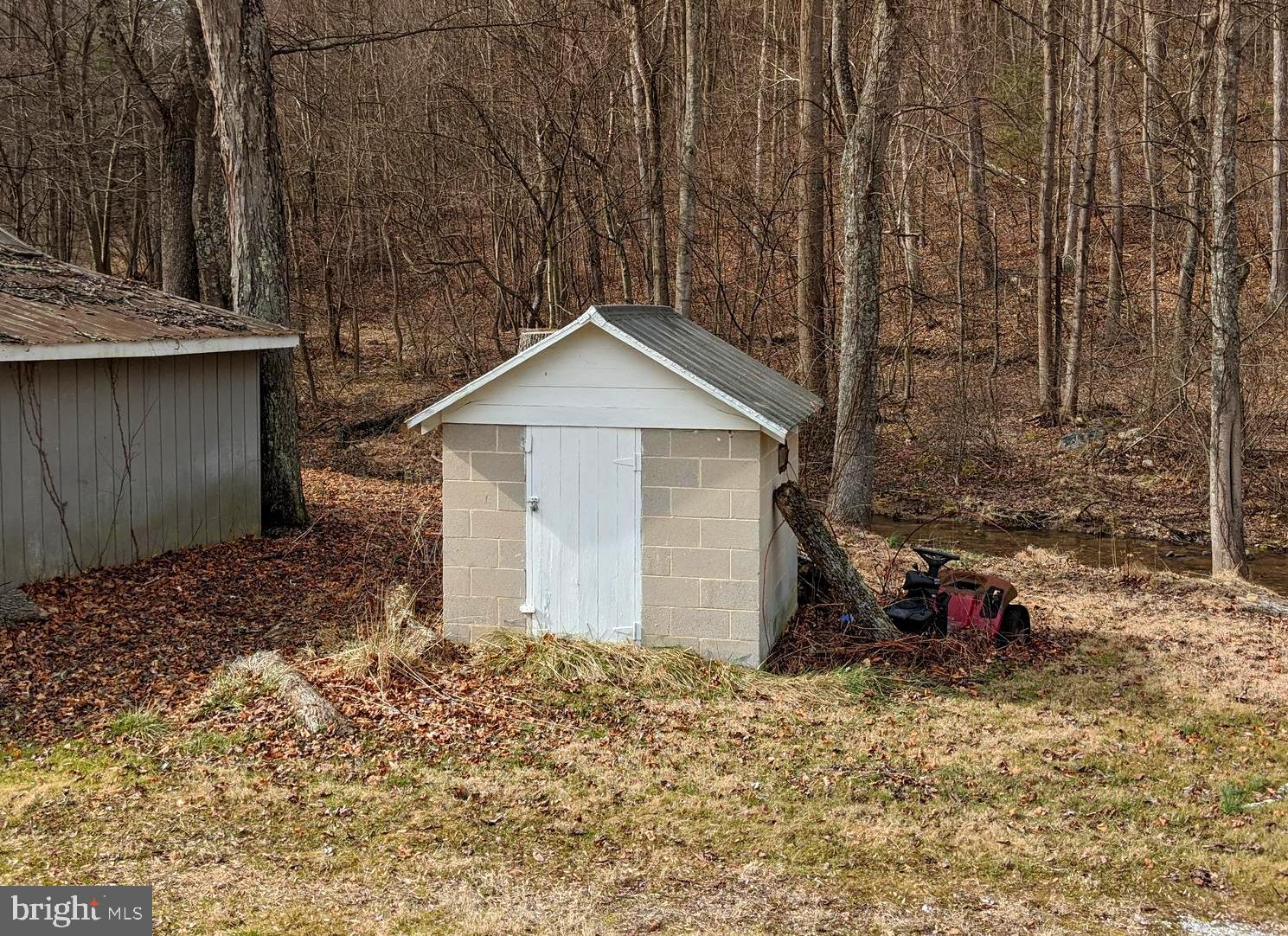2209 Coon Road Biglerville, PA 17307 - Photo 13 of 33 Smokehouse/ storage shed.