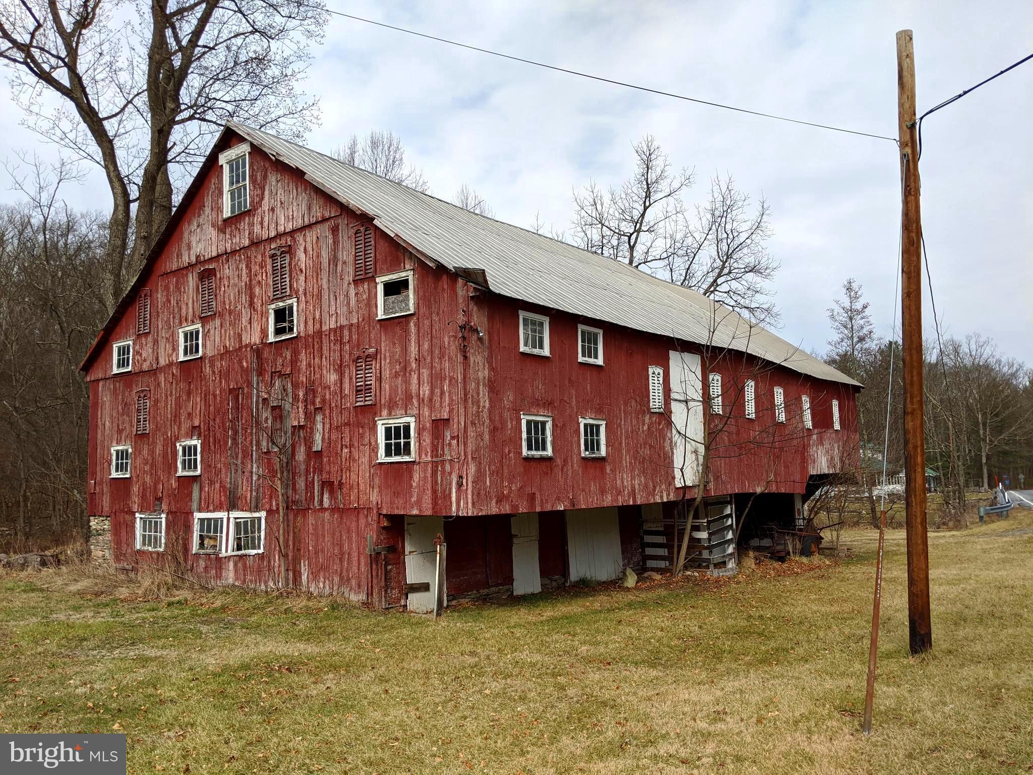 2209 Coon Road Biglerville, PA 17307 - Photo 14 of 33 Bank Barn from Road.