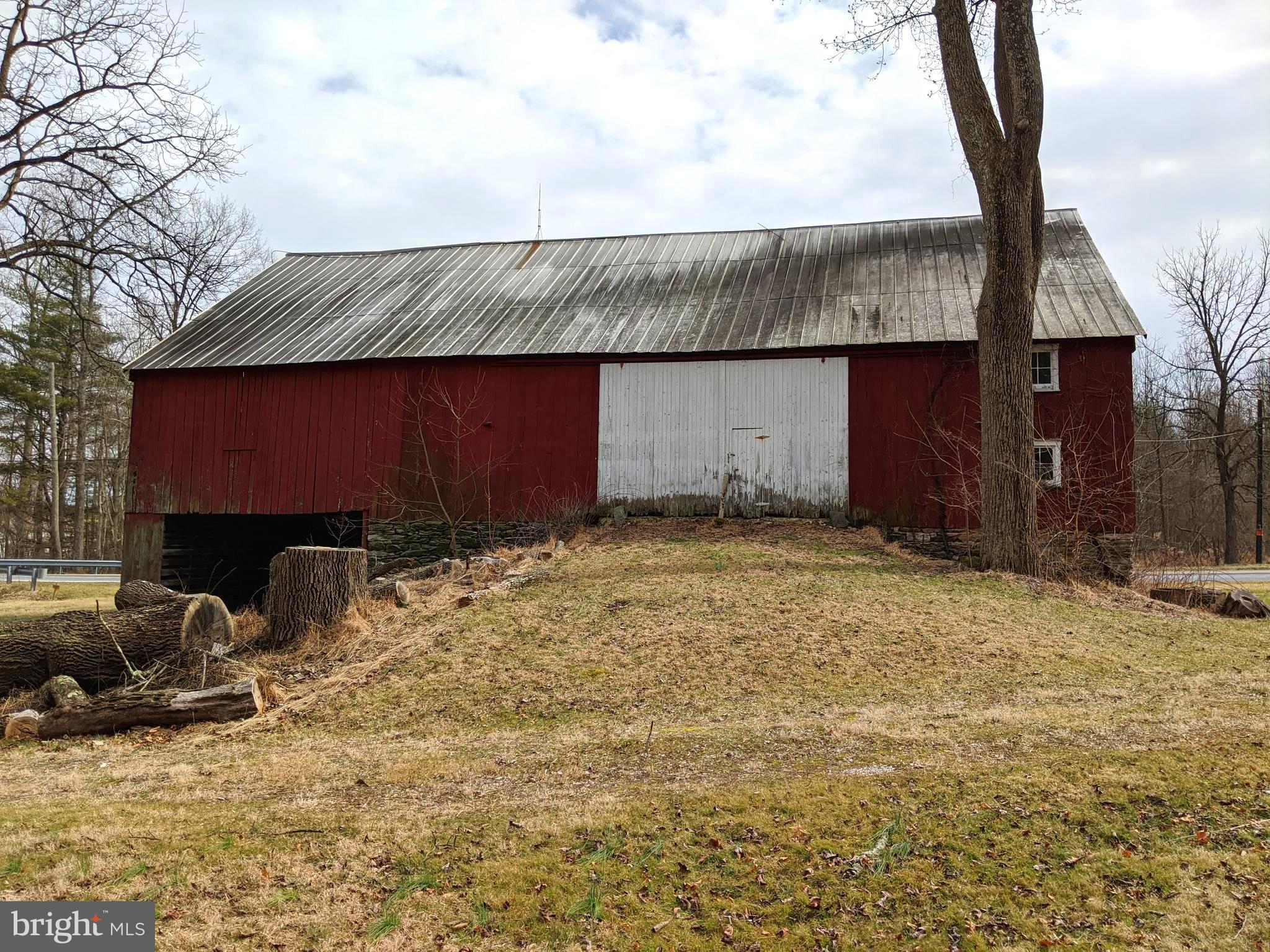 2209 Coon Road Biglerville, PA 17307 - Photo 16 of 33 Rear of Bank Barn.