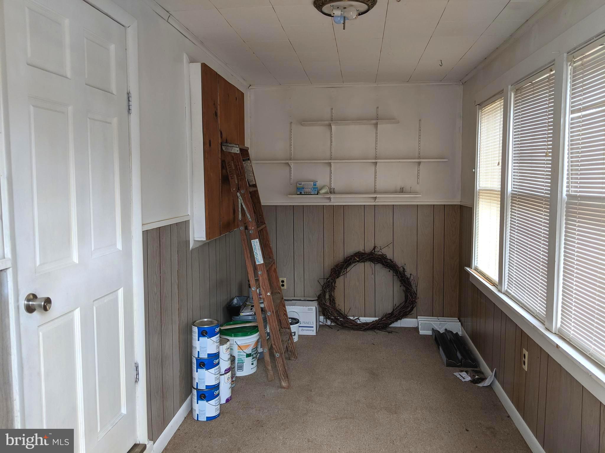 2209 Coon Road Biglerville, PA 17307 - Photo 20 of 33 First Floor entrance/ Mud Room.