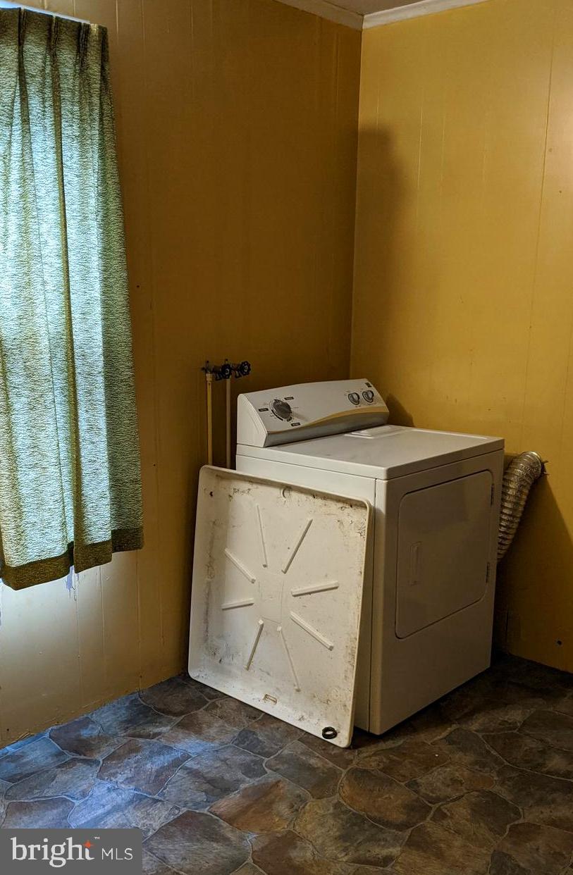 2209 Coon Road Biglerville, PA 17307 - Photo 23 of 33 First floor bathroom/ laundry.