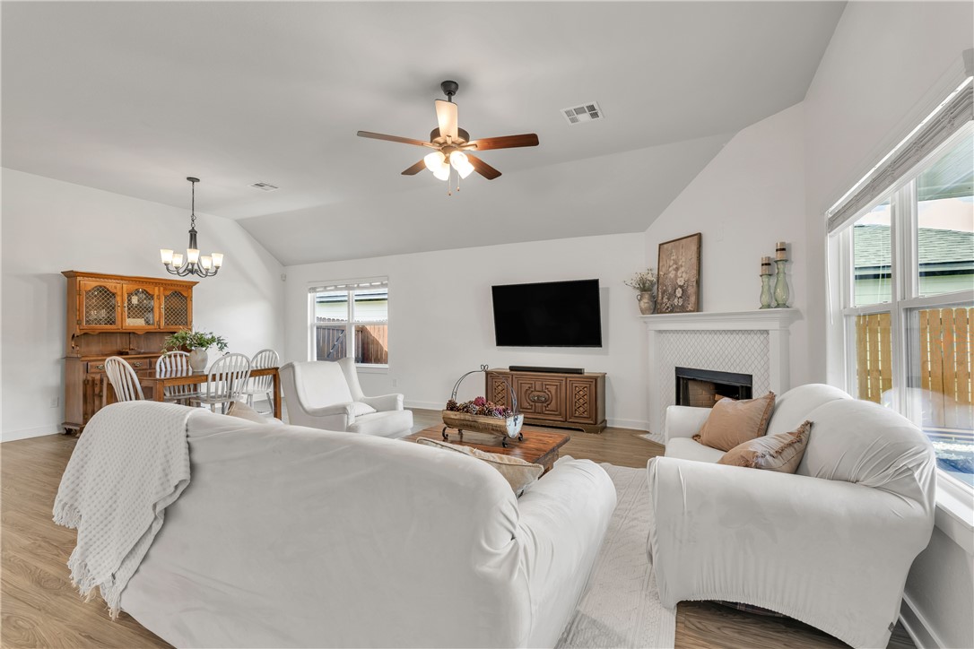 1907 Cambria Drive Bryan, TX 77807 - Photo 3 of 31