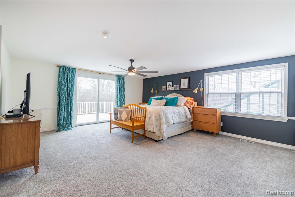 18057 Meridian Road Grosse Ile, MI 48138 - Photo 24 of 64 Gallery Image 24