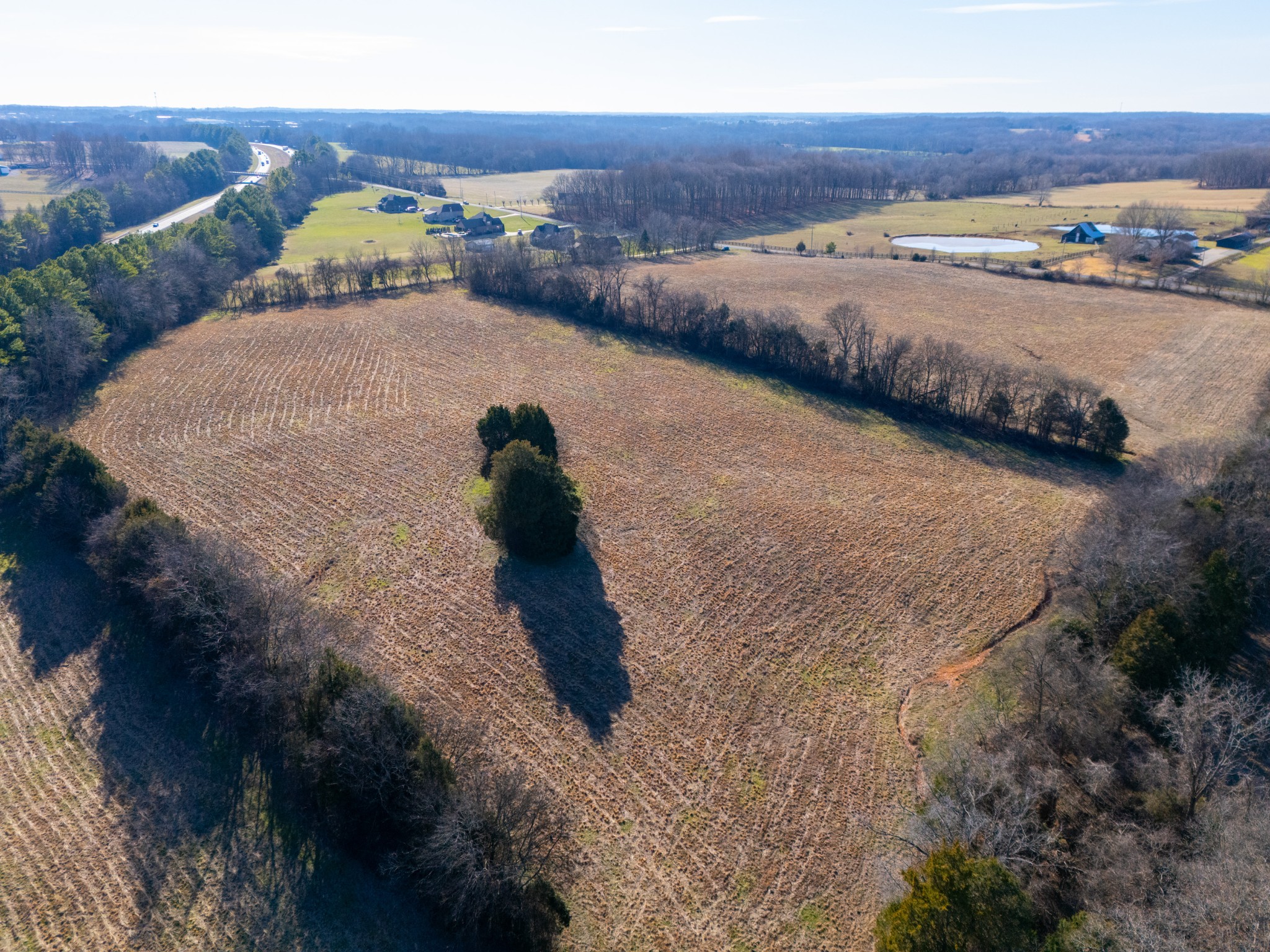 8203 Horseshoe Road White House, TN 37188 - Photo 7 of 28 a view of city and ocean