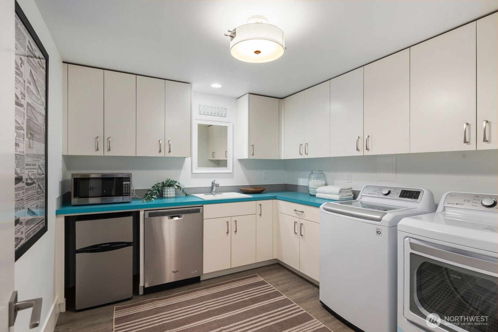 18051 Normandy Terrace Southwest Normandy Park, WA 98166 - Photo 25 of 35