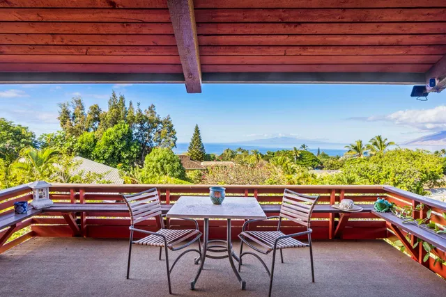 $2,199,000 | 521 Kupulau Drive, Kihei, HI 96753