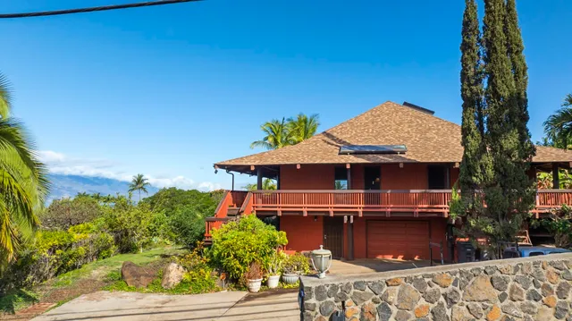 $2,199,000 | 521 Kupulau Drive, Kihei, HI 96753