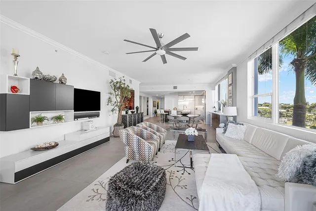 $1,395,000 | 701 Southeast 21st Avenue, Unit 301, Deerfield Beach, FL 33441