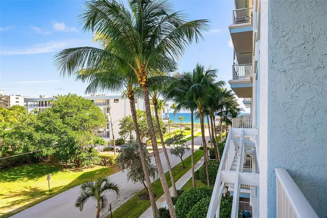 $1,395,000 | 701 Southeast 21st Avenue, Unit 301, Deerfield Beach, FL 33441