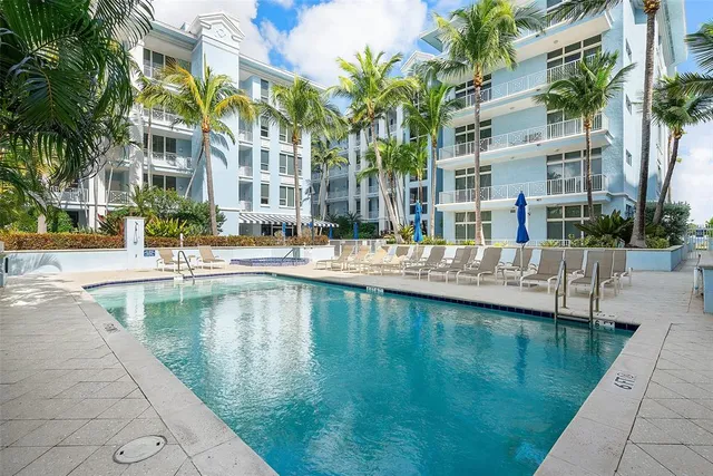 $1,395,000 | 701 Southeast 21st Avenue, Unit 301, Deerfield Beach, FL 33441