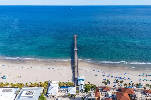 $1,395,000 | 701 Southeast 21st Avenue, Unit 301, Deerfield Beach, FL 33441