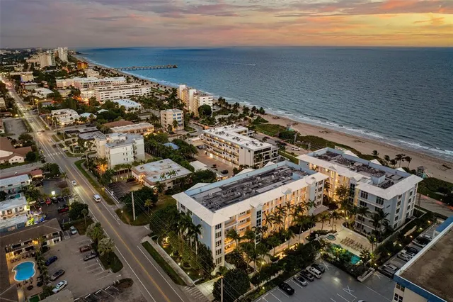 $1,395,000 | 701 Southeast 21st Avenue, Unit 301, Deerfield Beach, FL 33441