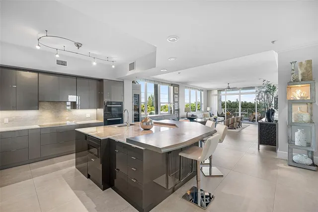 $1,395,000 | 701 Southeast 21st Avenue, Unit 301, Deerfield Beach, FL 33441