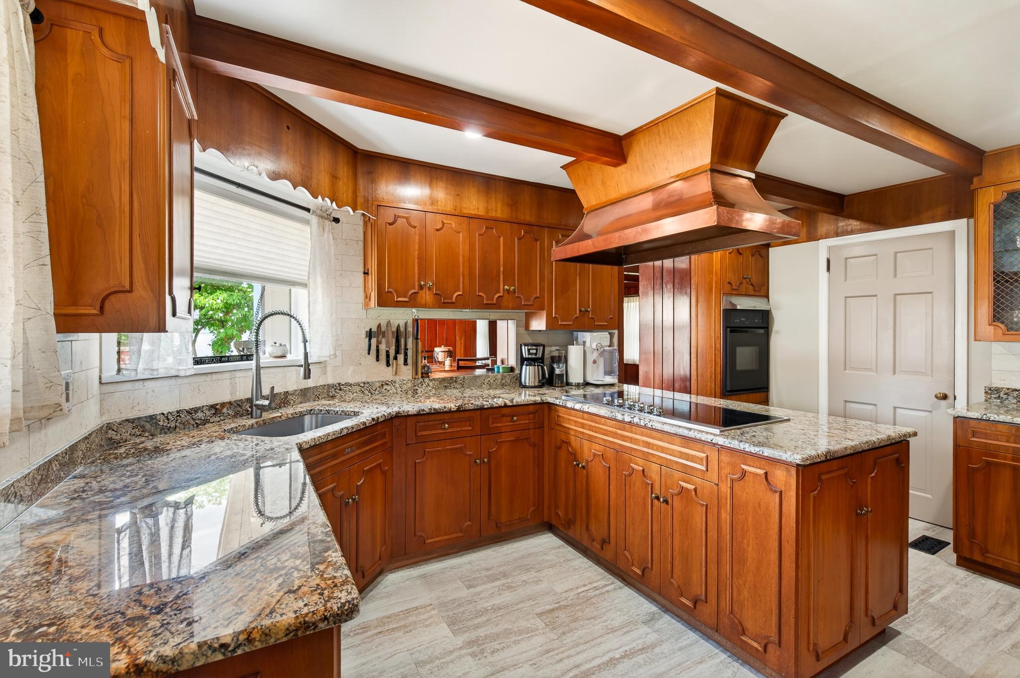 2207 Naamans Creek Road Boothwyn, PA 19061 - Photo 17 of 88
