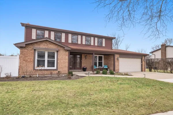 $825,000 | 805 Sutton Drive, Northbrook, IL 60062