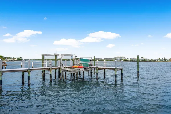 $25,000 | 2100 Notre Dame Drive, Lake Worth Beach, FL 33460