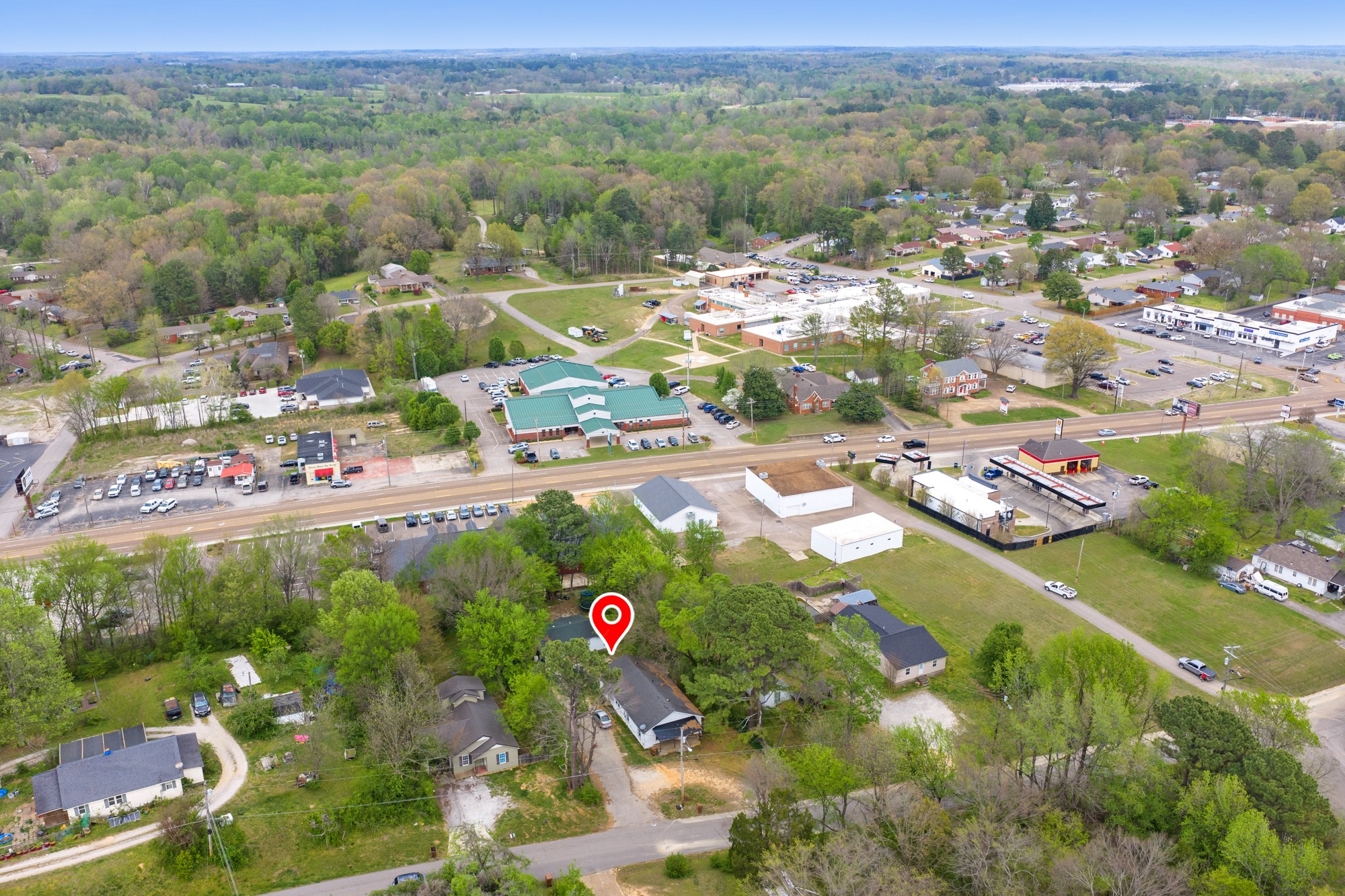 252 North Main Street Lexington, TN 38351 - Photo 1 of 11 a view of a city