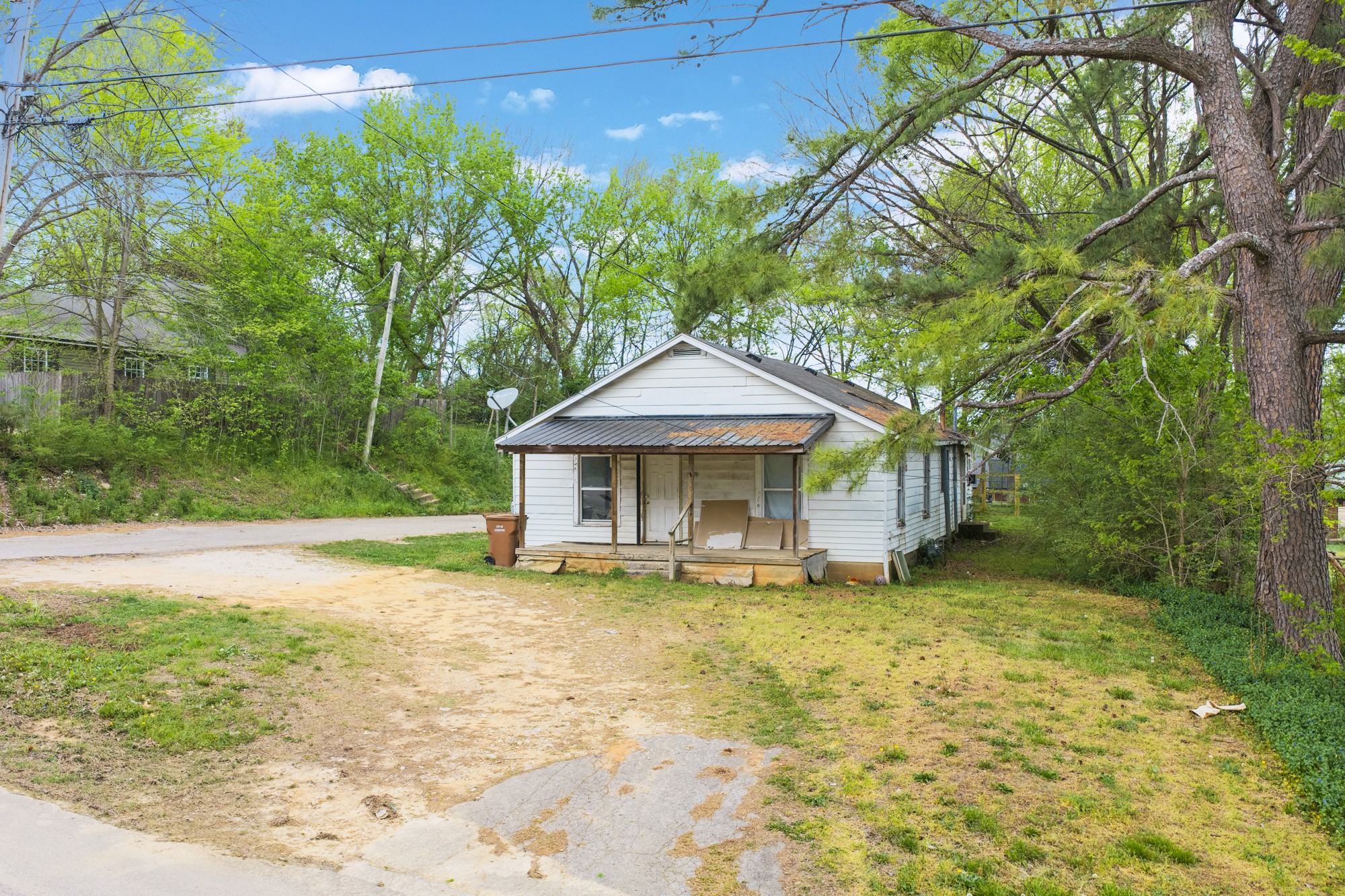 252 North Main Street Lexington, TN 38351 - Photo 11 of 11 a view of a house with a yard