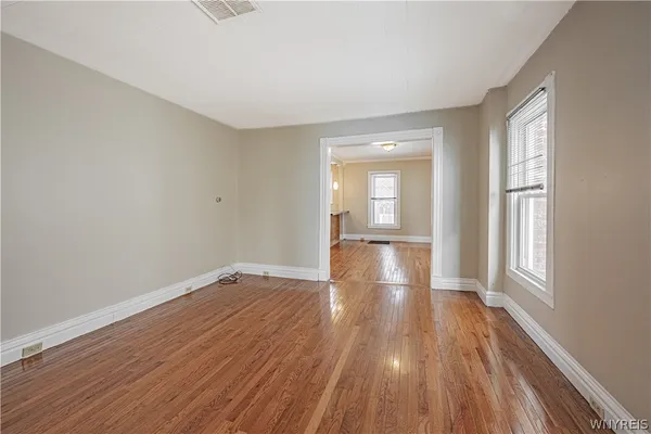 $179,900 | 35 Corinthia Street, Lockport City, NY 14094