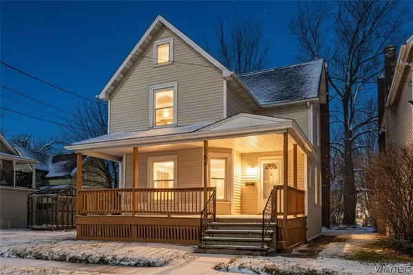 $179,900 | 35 Corinthia Street, Lockport City, NY 14094