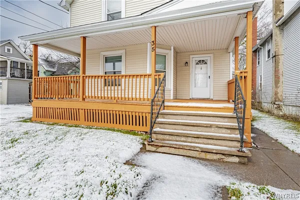 $179,900 | 35 Corinthia Street, Lockport City, NY 14094
