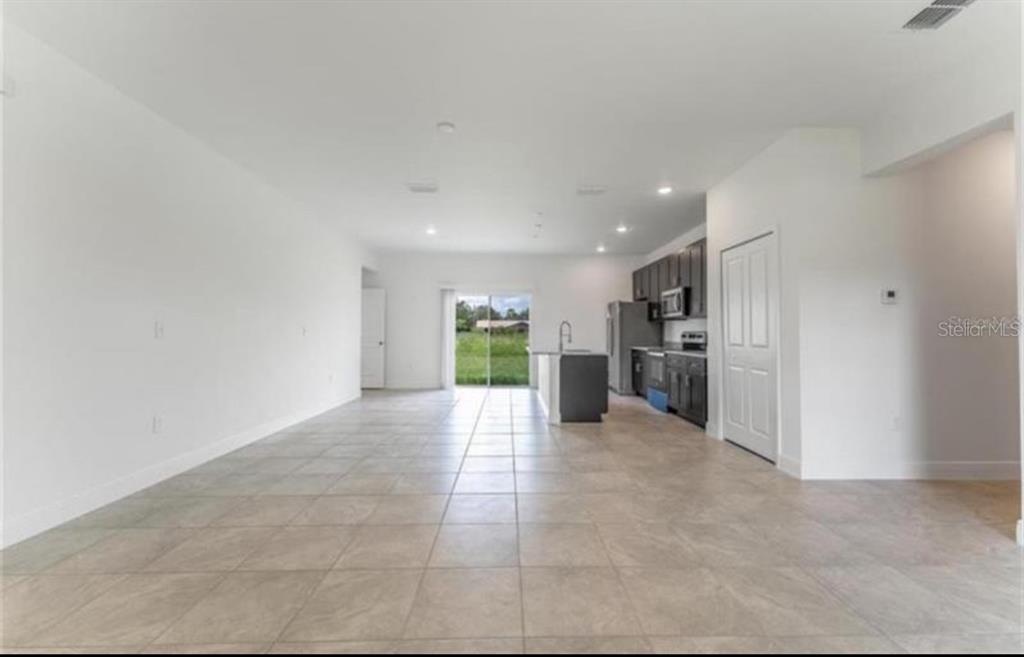 3389 Southwest 126th Lane Road Ocala, FL 34473 - Photo 3 of 25