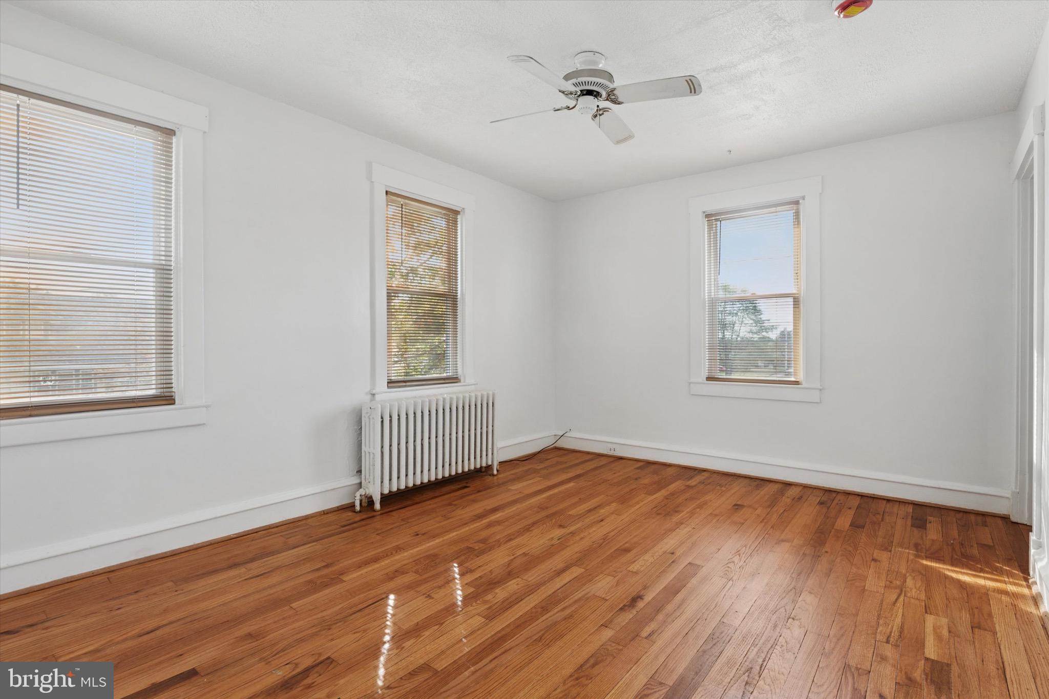 211 South Dupont Road Wilmington, DE 19804 - Photo 12 of 23 Gallery Image 12
