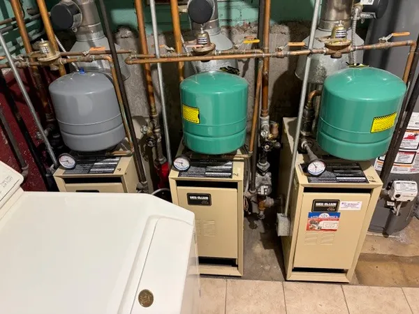 $829,000 | 8053 West Churchill Avenue, Niles, IL 60714