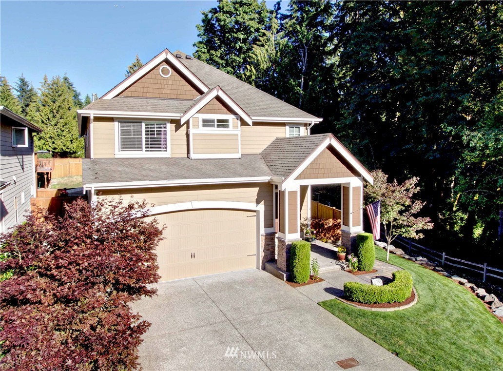 16432 159th Court Southeast Renton, WA 98058 - Photo 2 of 25 Gallery Image 2